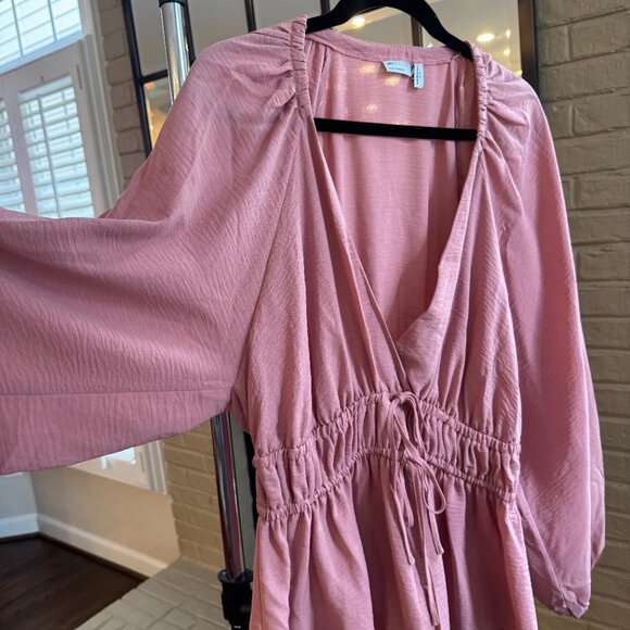 ASOS CURVE Bubble Sleeve Blouse - Picture 4 of 4